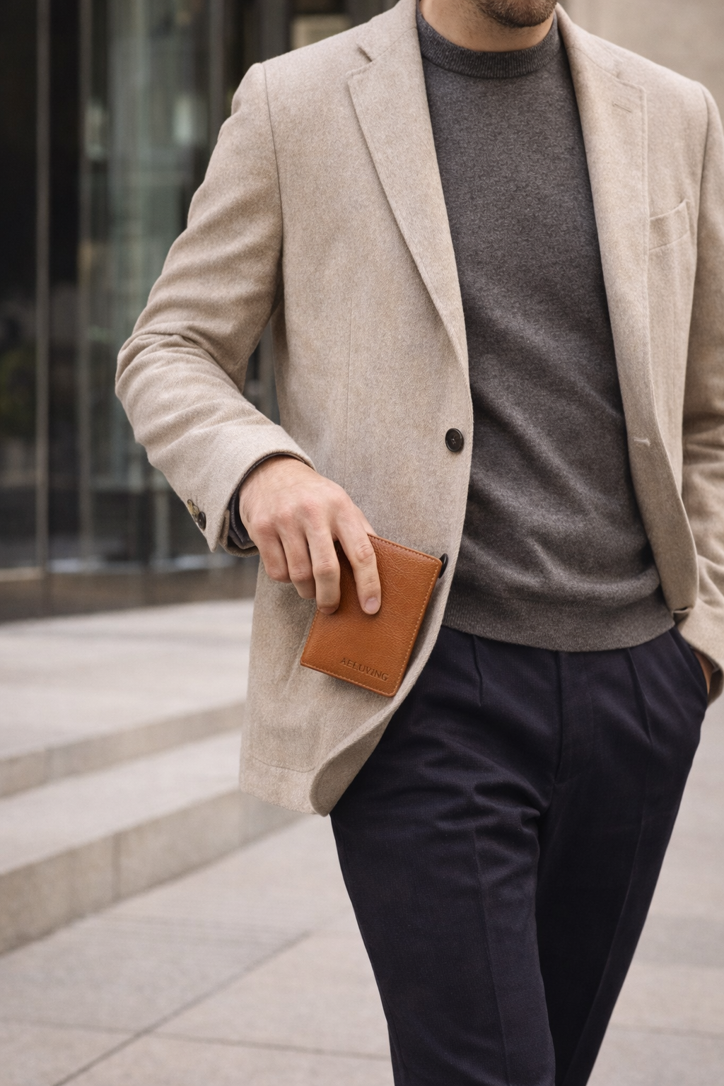 Suprema Tan Men's Vertical Leather Wallet
