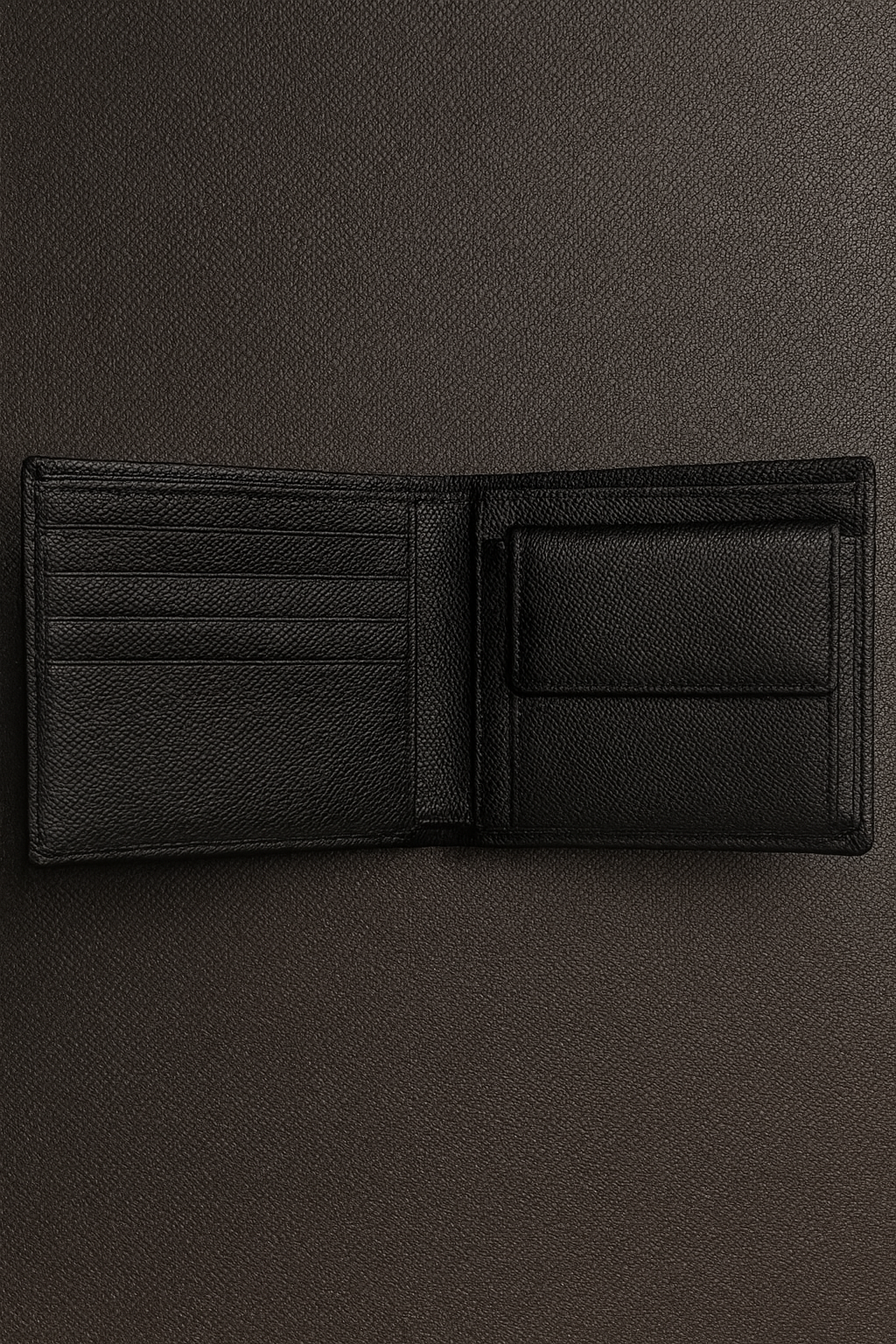Aelluring Beluga Black Italian Leather Wallet For Men